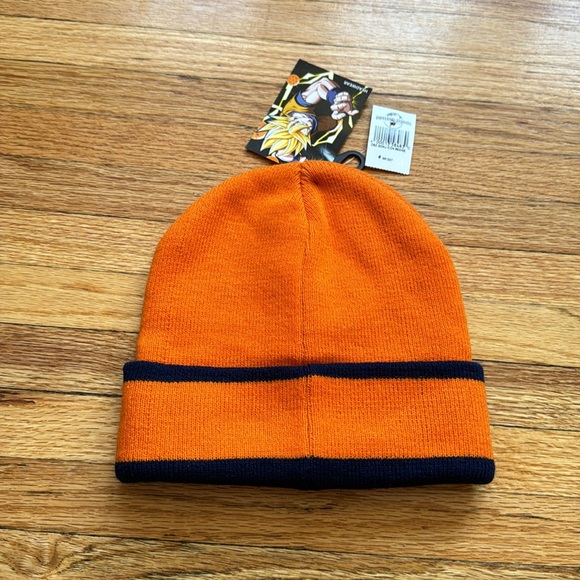 DragonBallZ Goku Icon Beanie / New / Universal Studios - Picture 4 of 5